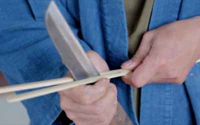 Bamboo splitting and making strips for weaving