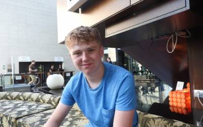 16-year-old game maker’s fourth company teaches kids to code