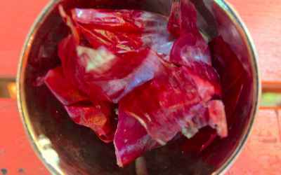 8 Onion Skin Uses - Innovative uses for food