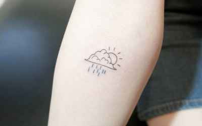101 Tiny Girl Tattoo Ideas For Your First Ink - TattooBlend