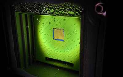 Artificial Leaf Successfully Produces Clean Gas with Sunlight, Carbon Dioxide & Water